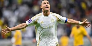 Chân sút huyền thoại cr7